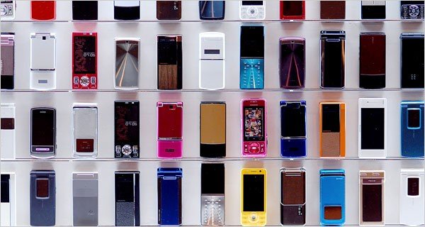 Cell phones in japan - japanese curiosities and models