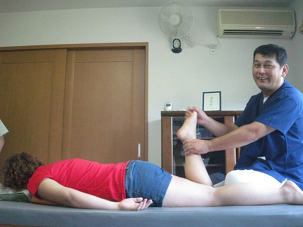 Ashi-waza - teknik dan terapi kaki