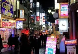 Schwierigkeiten, die Touristen in Japan gegenüberstehen