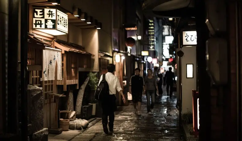 كاماغاساكي - كل شيء عن أكبر الأحياء الفقيرة في اليابان