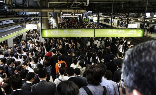 Overcrowding and growing urban population in japan