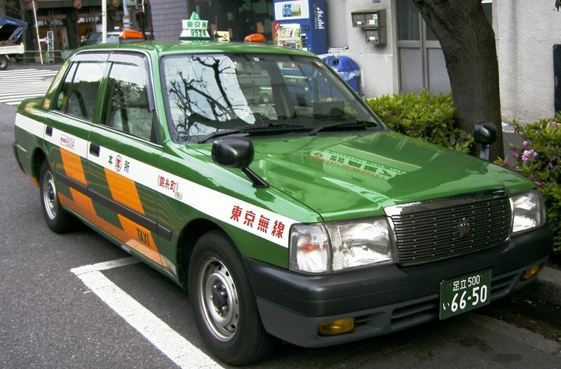 Wie nimmt man ein Taxi in Japan?