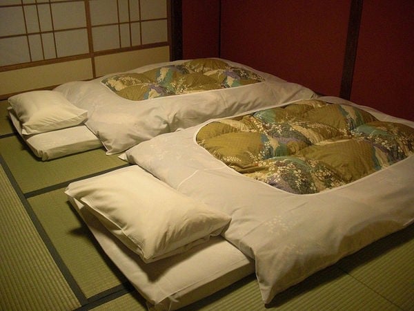 Futon - os japoneses dormem no chão?
