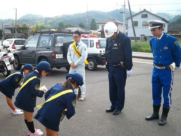 Occasions when you should bow in Japan