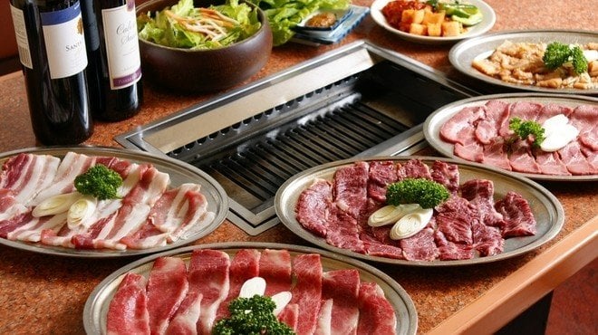 Restaurante Yakiniku - Le barbecue japonais