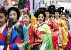 Korean honorifics - oppa, nim, seonsaeng and others