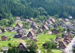 Shirakawago und Gokayama - Die Stadt Gassho-zukuri