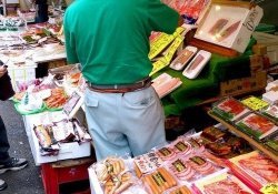 Exemples d'honnêteté et de sécurité dans les magasins japonais