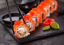 130 types de sushis - Urumaki, Hossomaki, Nigiri