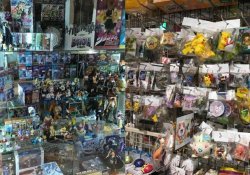 Admski – Geschäft für gebrauchte Sammlerstücke in Osaka