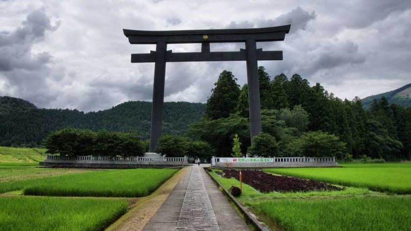 Ý nghĩa của torii - 5 cổng thông tin lớn nhất ở Nhật Bản