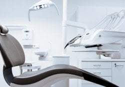 Kedokteran Gigi - Berapa biaya dokter gigi di Jepang?