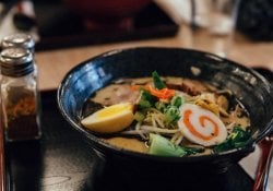 Ramen Guide - Types, Curiosities and Recipes