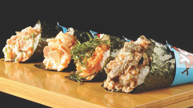 130 types of sushi – urumaki, hossomaki, nigiri