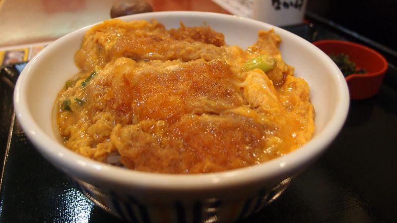 Donburi – 18 Japanese dishes in the bowl