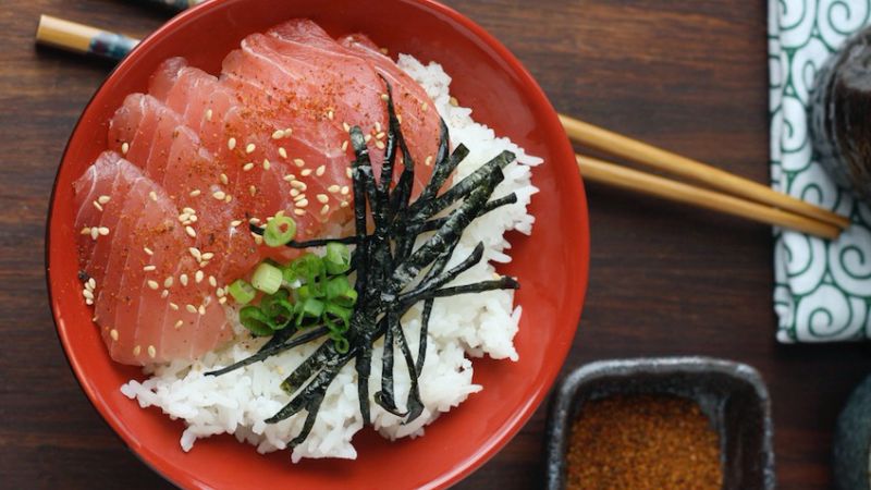 Donburi - 18 platos japoneses en el cuenco