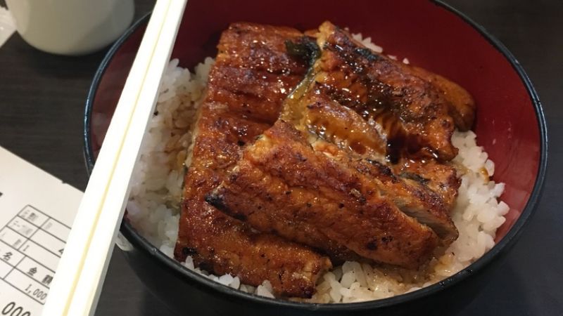 Donburi – 18 Japanese dishes in the bowl