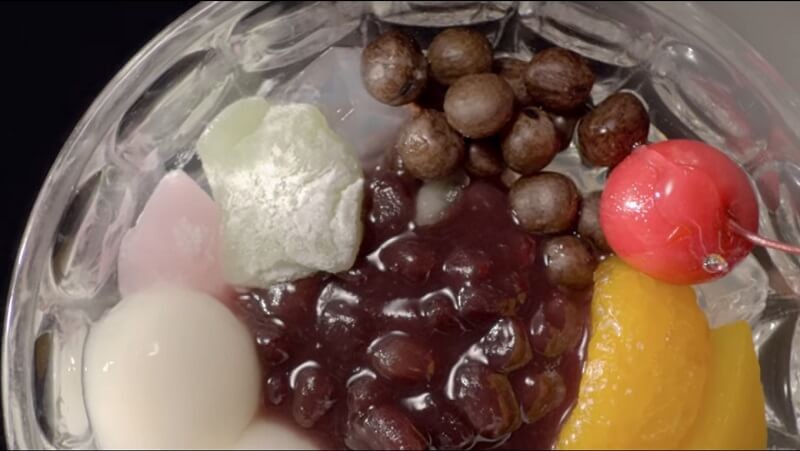 Kantaro: The Sweet Tooth Salaryman - List of sweets and places - Part 1