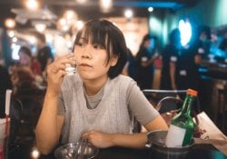 Soju, minuman Korea - soju: sejarah dan trivia tentang minuman Korea ini!