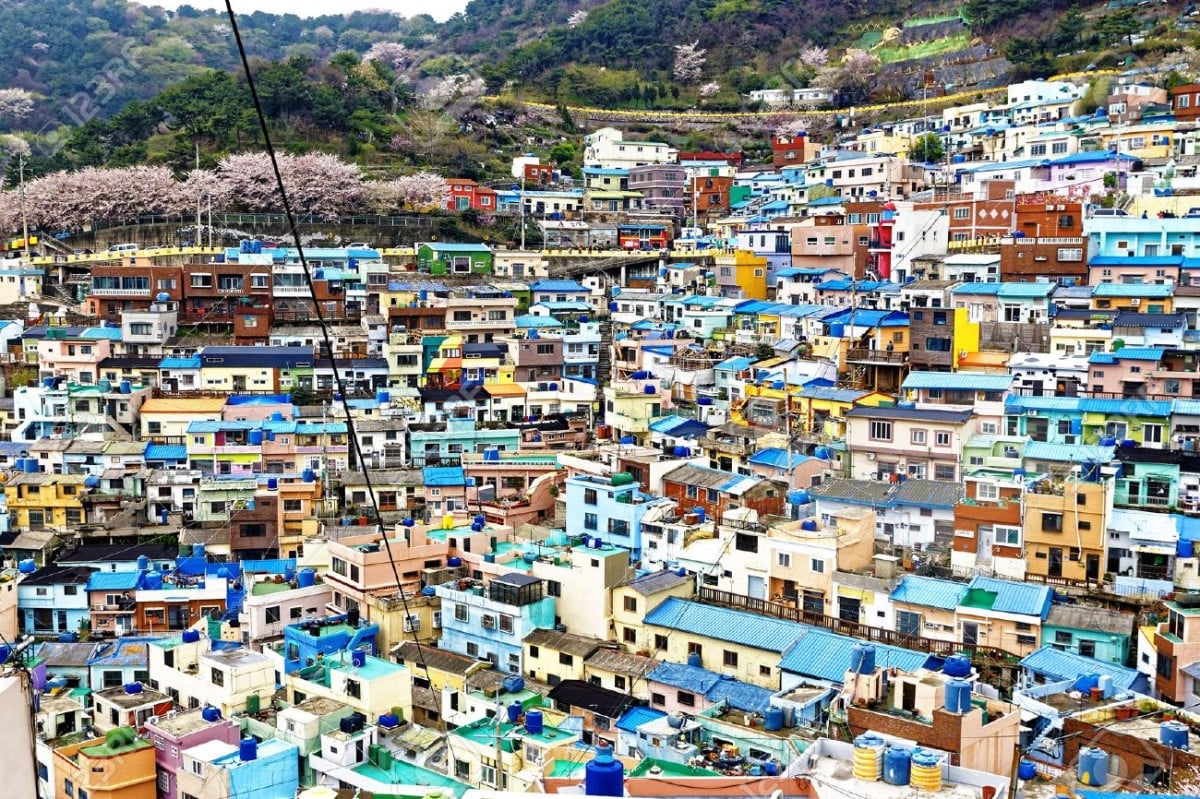 - existem favelas na coreia do sul?