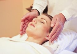 - Shiatsu: Lernen Sie die japanische Massagetherapie kennen, die Körper und Geist in Einklang bringt
