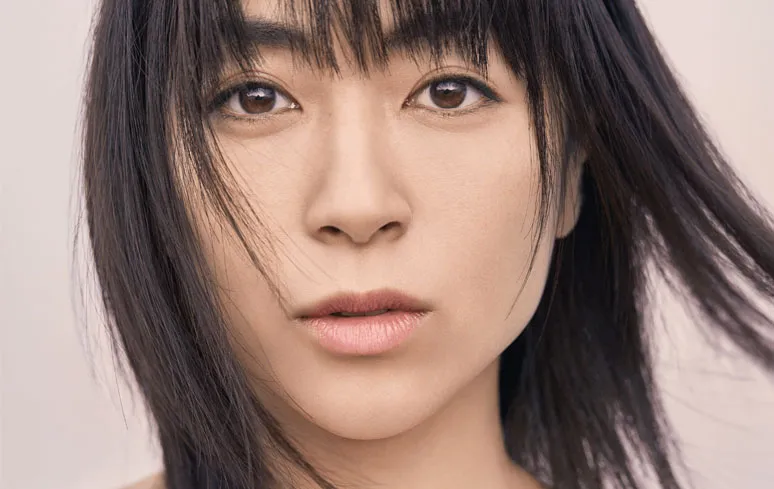 Cinta pertama - drama dan musik oleh hikaru utada