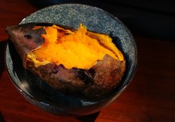 Yaki Imo – Geröstete japanische Süßkartoffel