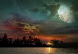 L'oceano, il tramonto e la luna