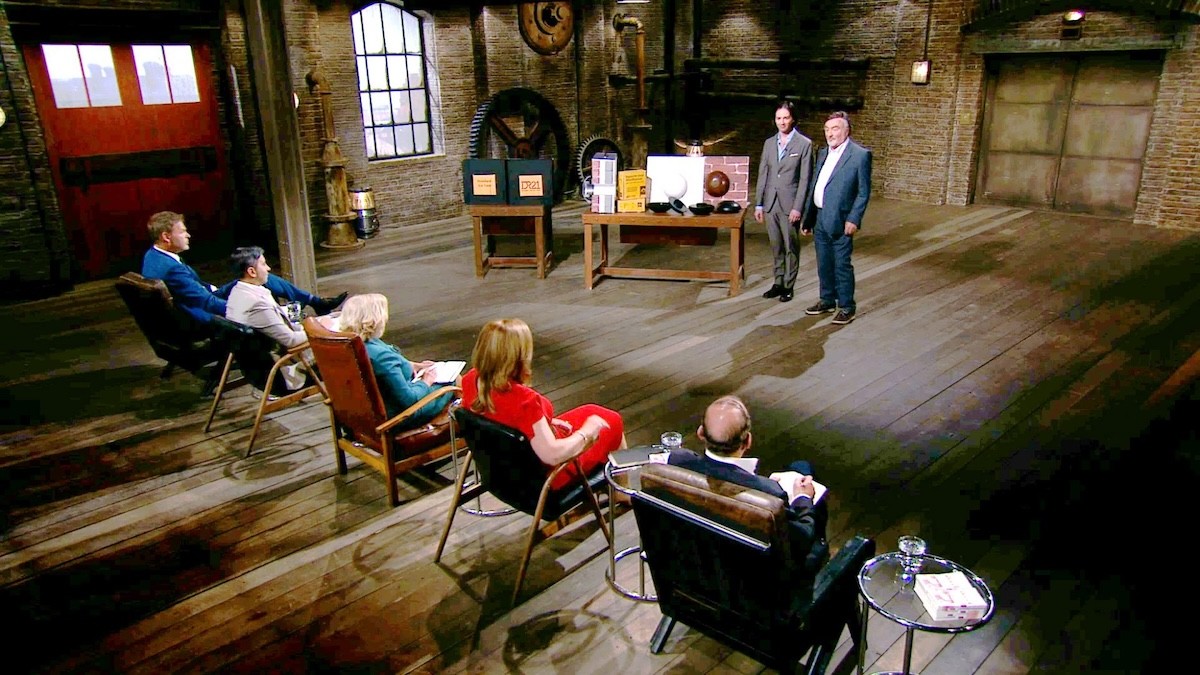 The tigers of money - asal usul shark tank The tigers of money - asal usul shark tank