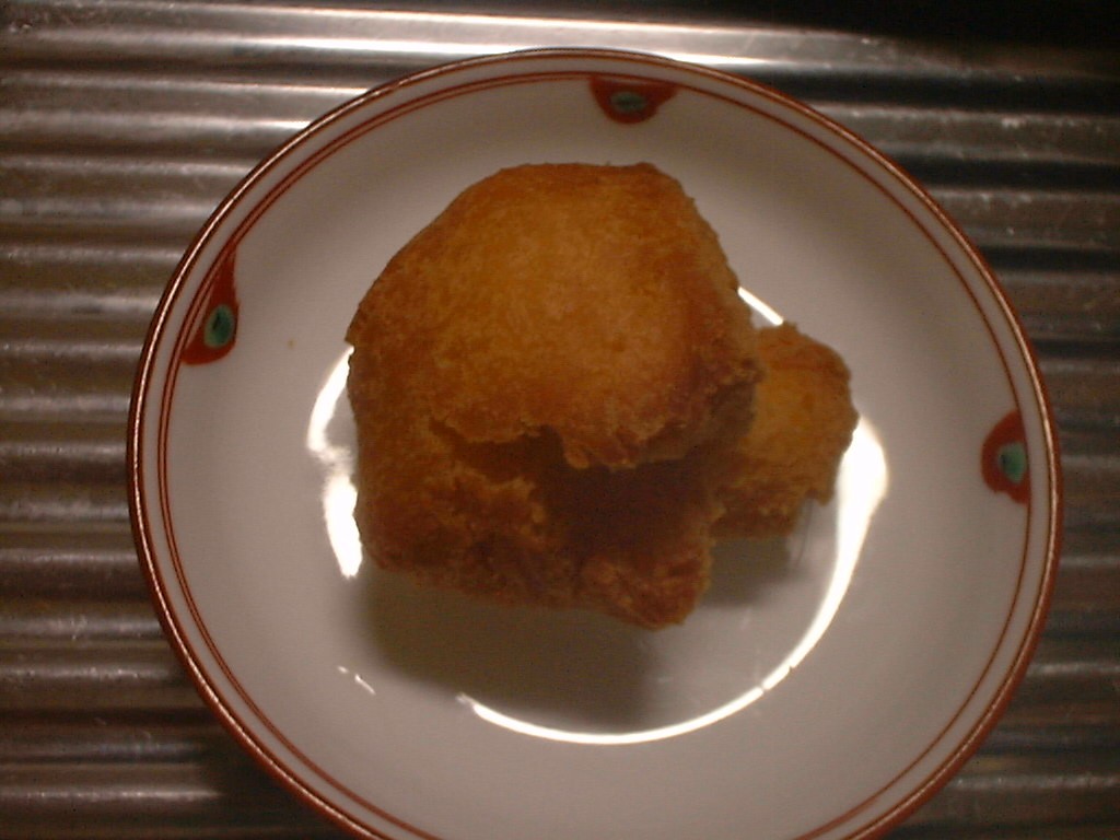 bánh rán Sata Andagi của Okinawa