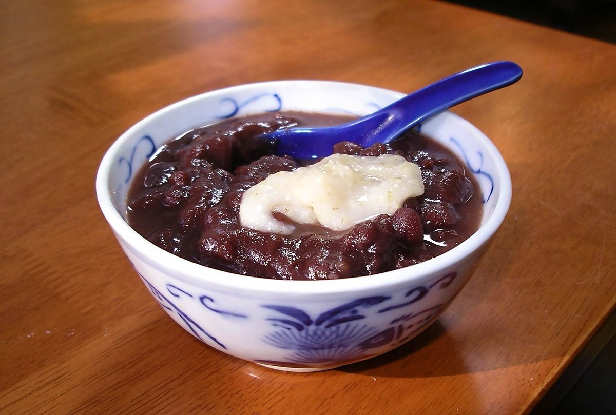 Shiratama zenzai sweet red bean sopa com mochi